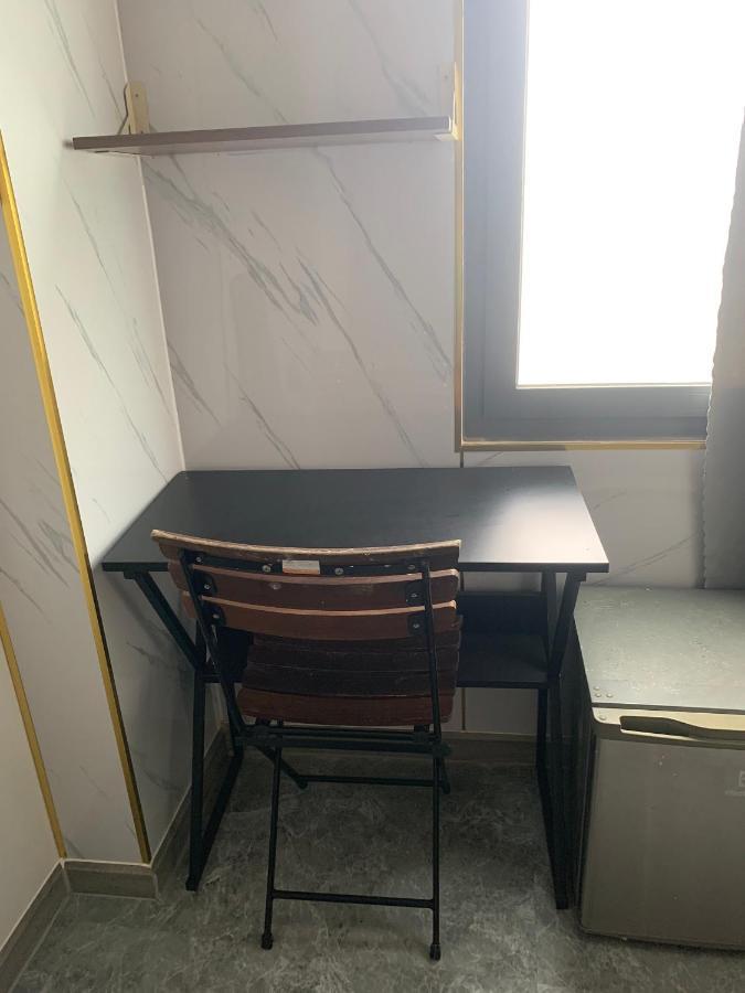 Homestay 26 Nguyen Van Lac Ho Si Minh-város Kültér fotó